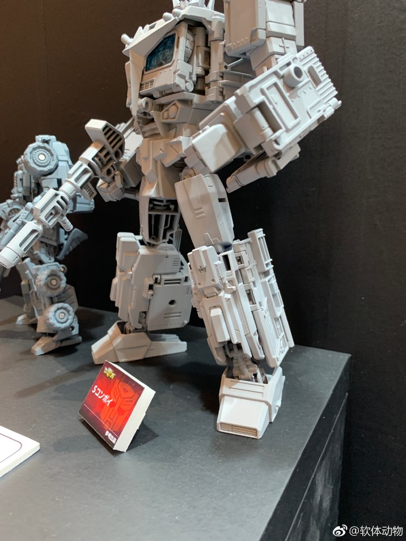 Wonderfest Winter 2019 Armada Optimus And Star Convoy Close Up